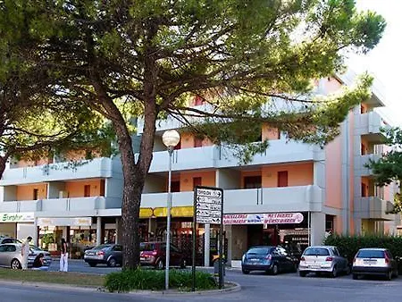 Elena Μπιμπιόνε
